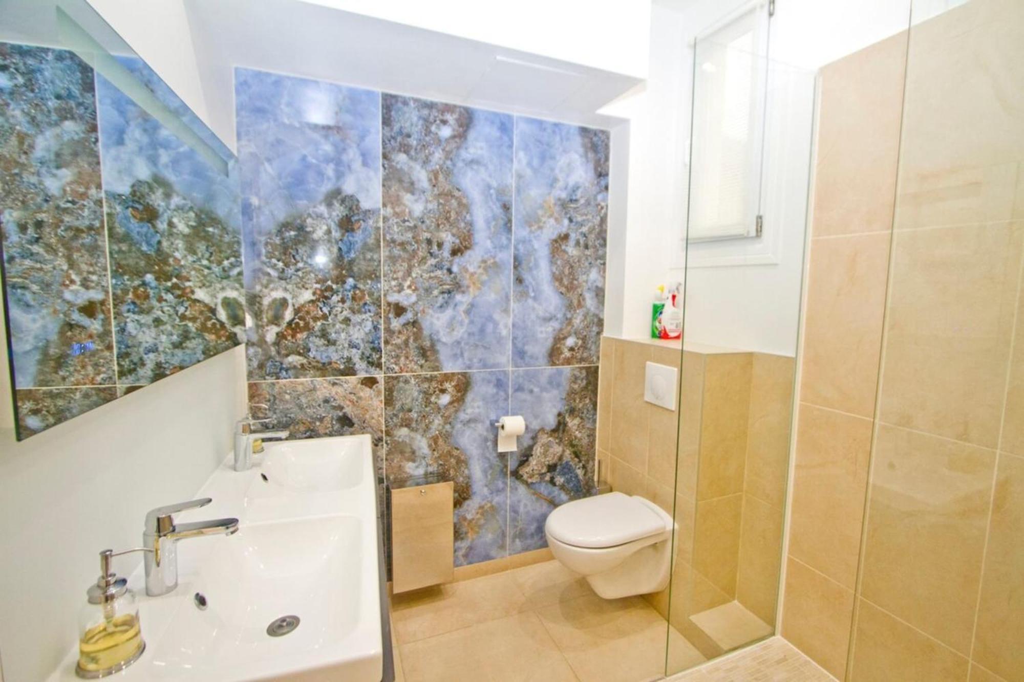Vakantiehuis Promenade Des - Sea View 2bdr Nice